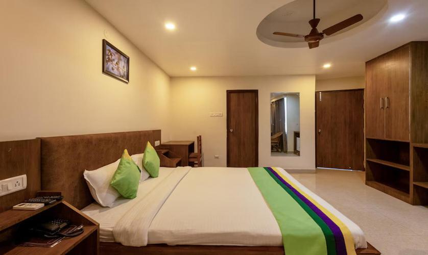 Swagatam Inn, 5 Minutes Walk From Guwahati Railway Station Exterior foto